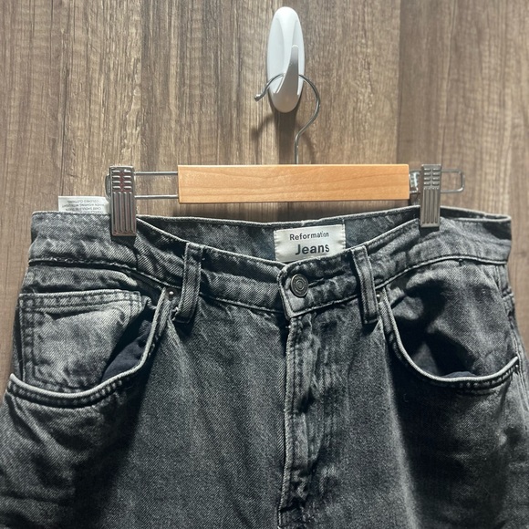Reformation Val 90s Mid Rise Straight Leg Black Denim Jeans 27 size women’s - Picture 5 of 13